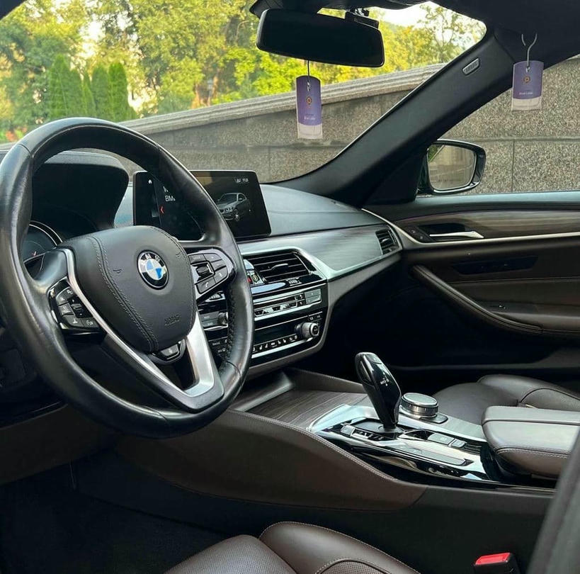BMW M530i G30